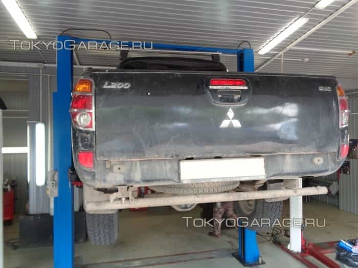 Шиномонтаж Mitsubishi L200 (Л200). Фото 1 Шиномонтаж Mitsubishi L200 (Л200). Фото 1