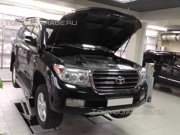 Toyota Land Cruiser 200 ...